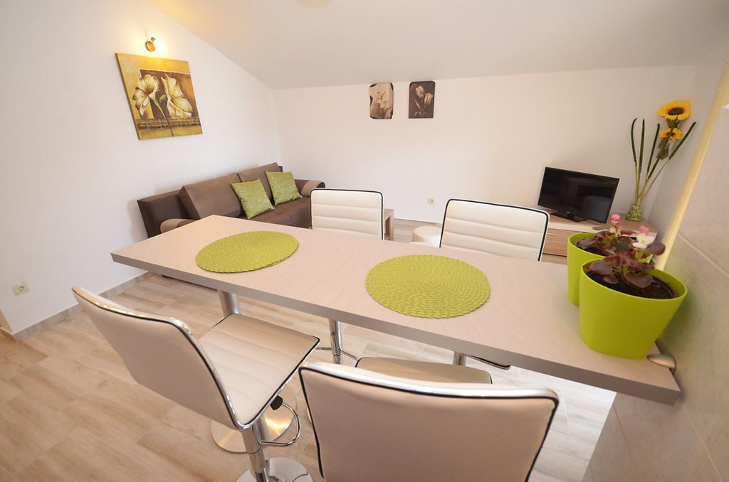 Apartmani Mizdrak Kotor Bagian luar foto