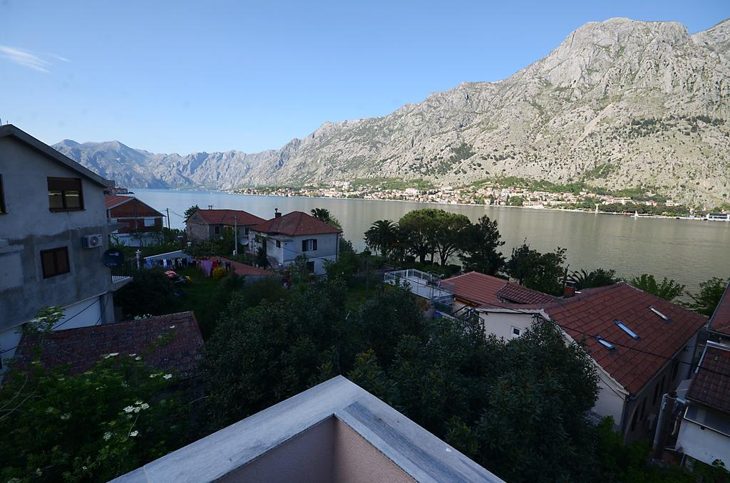 Apartmani Mizdrak Kotor Bagian luar foto