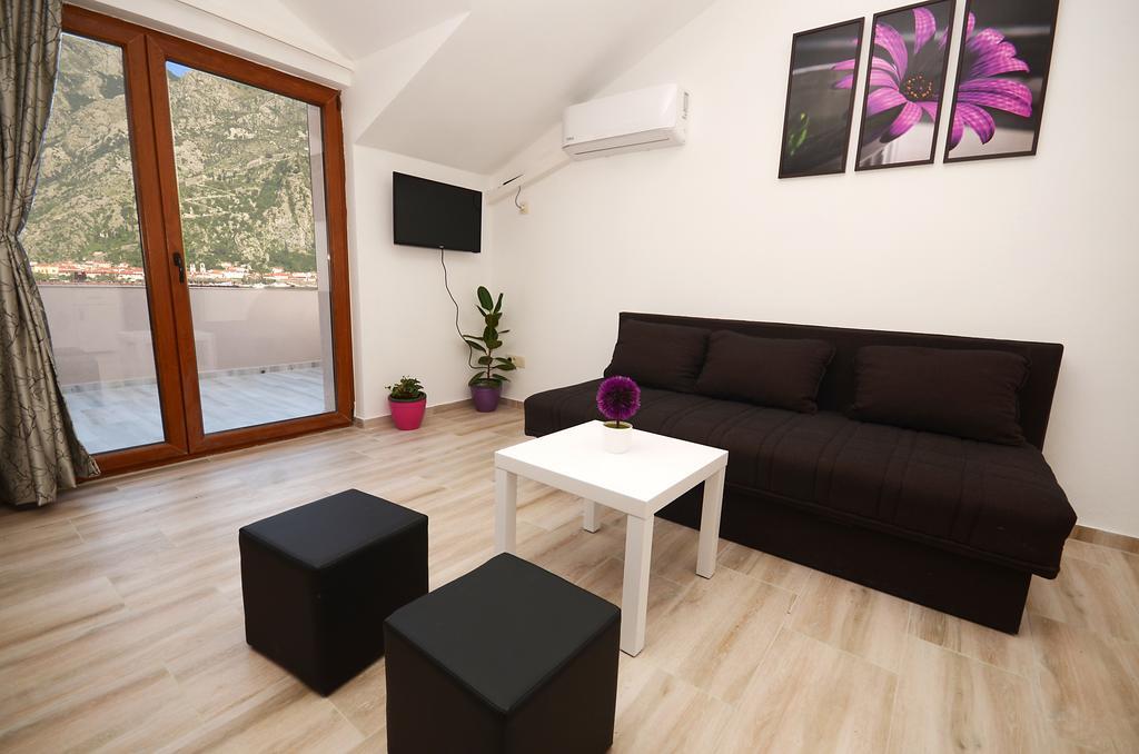 Apartmani Mizdrak Kotor Bagian luar foto